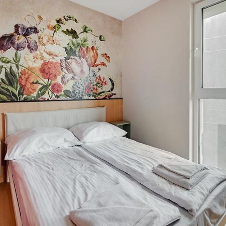 Luxury Aura 40 - 2 By Grand Apartments Danzica Esterno foto